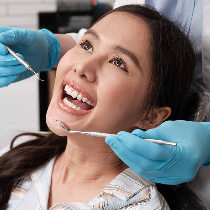 woman at the dentist